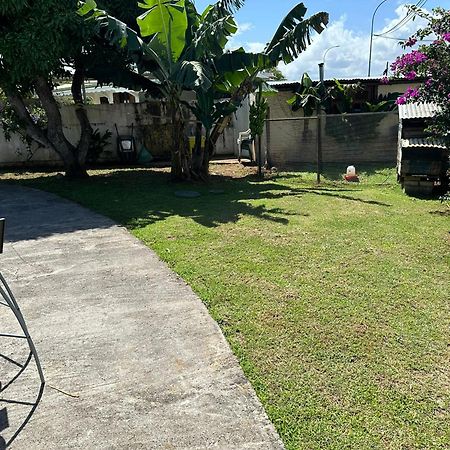 T2 A Convenance Apartment Baie-Mahault Luaran gambar